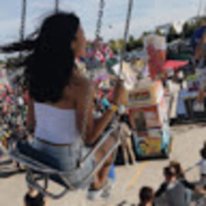 Meet your Posher, Ashley